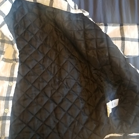 Boy Jacket - Picture 2 of 3